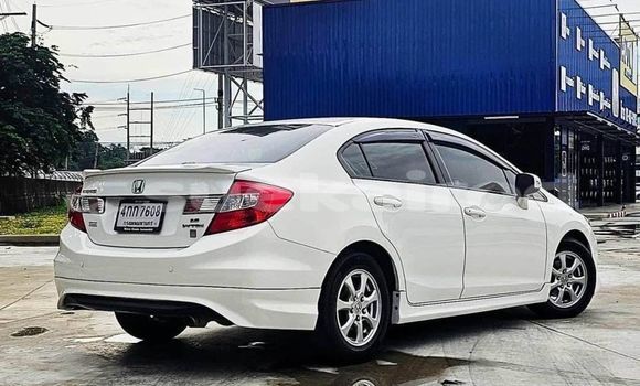 ซื้อ รถมือสอง Honda Civic ขาว รถยนต์ ใน %{เมือง} ใน กรุงเทพมหานคร ซื้อ รถมือสอง Honda Civic ขาว รถยนต์ ใน %{เมือง} ใน กรุงเทพมหานคร