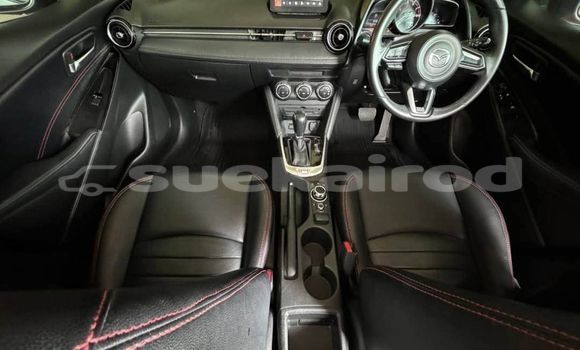 ซื้อ รถมือสอง Mazda 2 สีแดง รถยนต์ ใน %{เมือง} ใน กรุงเทพมหานคร ซื้อ รถมือสอง Mazda 2 สีแดง รถยนต์ ใน %{เมือง} ใน กรุงเทพมหานคร