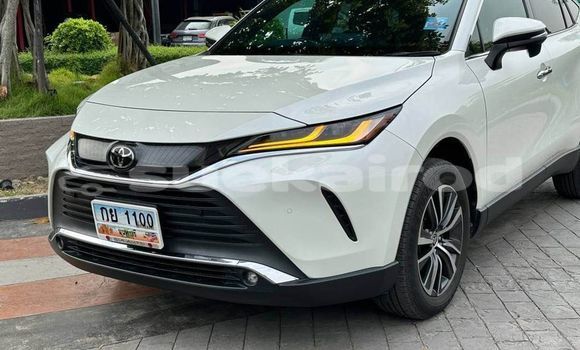 Buy Used Toyota Sai White Car in Bangkok in Bangkok