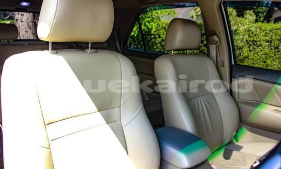 ซื้อ รถมือสอง Toyota Fortuner ขาว รถยนต์ ใน %{เมือง} ใน กรุงเทพมหานคร ซื้อ รถมือสอง Toyota Fortuner ขาว รถยนต์ ใน %{เมือง} ใน กรุงเทพมหานคร