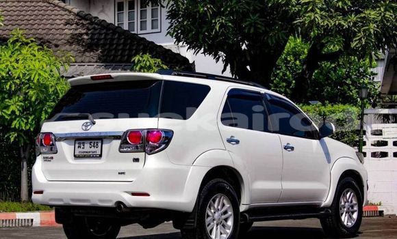ซื้อ รถมือสอง Toyota Fortuner ขาว รถยนต์ ใน %{เมือง} ใน กรุงเทพมหานคร ซื้อ รถมือสอง Toyota Fortuner ขาว รถยนต์ ใน %{เมือง} ใน กรุงเทพมหานคร