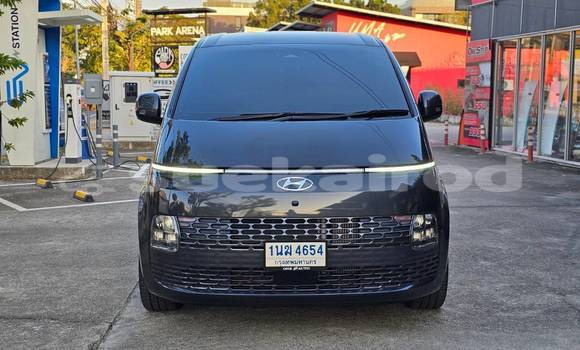 ซื้อ รถมือสอง Hyundai Starex อื่น ๆ รถยนต์ ใน %{เมือง} ใน กรุงเทพมหานคร