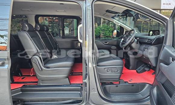 Buy Used Hyundai Starex Other Car in Bangkok in Bangkok Buy Used Hyundai Starex Other Car in Bangkok in Bangkok