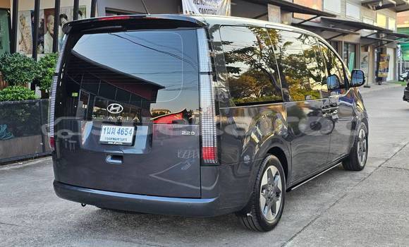 Buy Used Hyundai Starex Other Car in Bangkok in Bangkok Buy Used Hyundai Starex Other Car in Bangkok in Bangkok