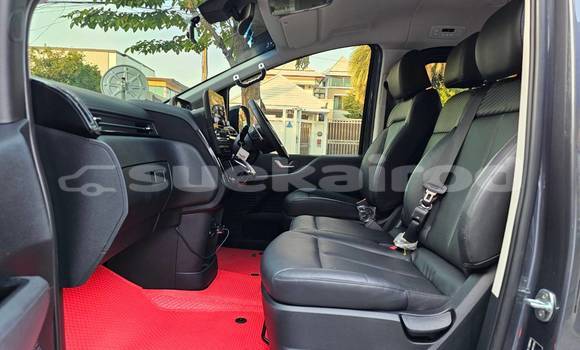 Buy Used Hyundai Starex Other Car in Bangkok in Bangkok Buy Used Hyundai Starex Other Car in Bangkok in Bangkok
