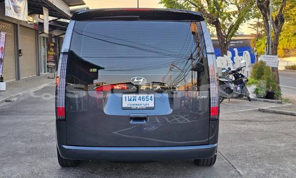 Buy Used Hyundai Starex Other Car in Bangkok in Bangkok Buy Used Hyundai Starex Other Car in Bangkok in Bangkok