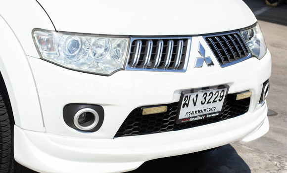 Buy Used Mitsubishi Pajero Sport White Car in Bangkok in Bangkok Buy Used Mitsubishi Pajero Sport White Car in Bangkok in Bangkok