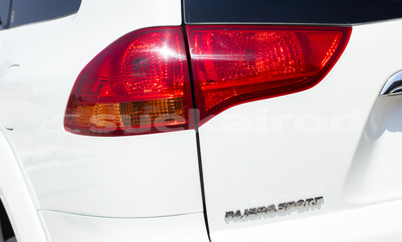 Buy Used Mitsubishi Pajero Sport White Car in Bangkok in Bangkok Buy Used Mitsubishi Pajero Sport White Car in Bangkok in Bangkok