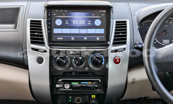 Buy Used Mitsubishi Pajero Sport White Car in Bangkok in Bangkok Buy Used Mitsubishi Pajero Sport White Car in Bangkok in Bangkok