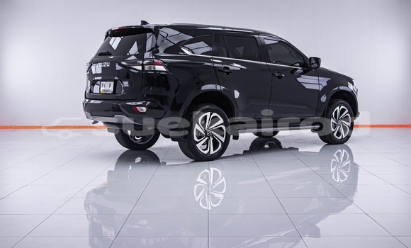 Buy Used Isuzu MU-X Black Car in Bangkok in Bangkok Buy Used Isuzu MU-X Black Car in Bangkok in Bangkok