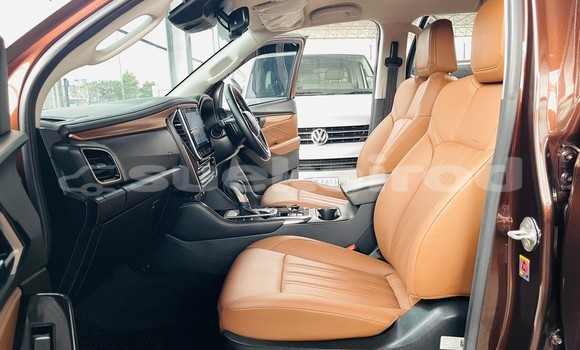 Buy Used Isuzu MU-X Brown Car in Bangkok in Bangkok Buy Used Isuzu MU-X Brown Car in Bangkok in Bangkok