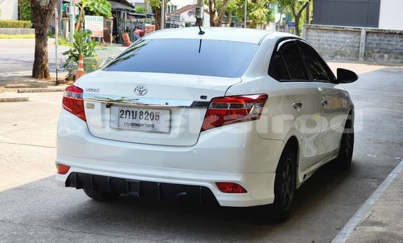 ซื้อ รถมือสอง Toyota Vios ขาว รถยนต์ ใน %{เมือง} ใน กรุงเทพมหานคร ซื้อ รถมือสอง Toyota Vios ขาว รถยนต์ ใน %{เมือง} ใน กรุงเทพมหานคร