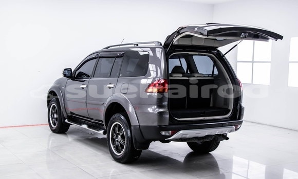 ซื้อ รถมือสอง Mitsubishi Pajero Sport สีน้ำตาล รถยนต์ ใน %{เมือง} ใน กรุงเทพมหานคร ซื้อ รถมือสอง Mitsubishi Pajero Sport สีน้ำตาล รถยนต์ ใน %{เมือง} ใน กรุงเทพมหานคร