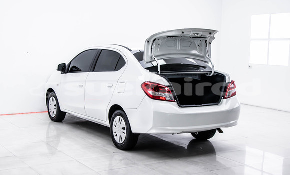 ซื้อ รถมือสอง Mitsubishi Attrage ขาว รถยนต์ ใน %{เมือง} ใน กรุงเทพมหานคร ซื้อ รถมือสอง Mitsubishi Attrage ขาว รถยนต์ ใน %{เมือง} ใน กรุงเทพมหานคร