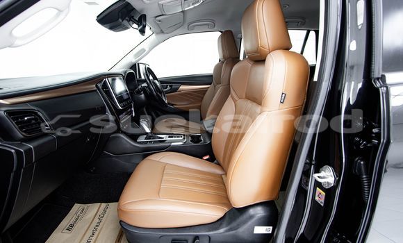 ซื้อ รถมือสอง Isuzu MU-X สีดำ รถยนต์ ใน %{เมือง} ใน กรุงเทพมหานคร ซื้อ รถมือสอง Isuzu MU-X สีดำ รถยนต์ ใน %{เมือง} ใน กรุงเทพมหานคร