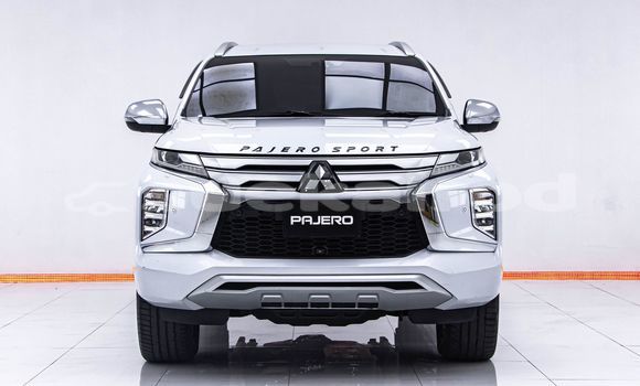 ซื้อ รถมือสอง Mitsubishi Pajero ขาว รถยนต์ ใน %{เมือง} ใน กรุงเทพมหานคร ซื้อ รถมือสอง Mitsubishi Pajero ขาว รถยนต์ ใน %{เมือง} ใน กรุงเทพมหานคร
