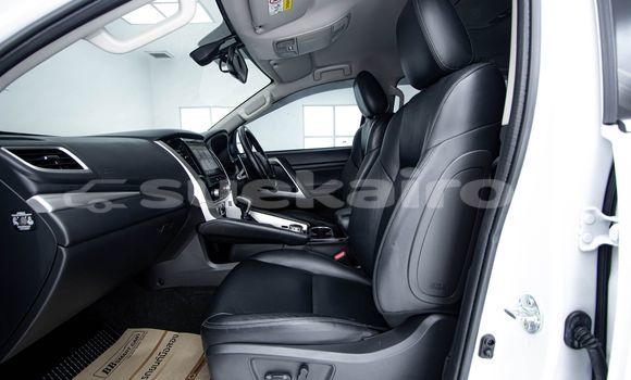 ซื้อ รถมือสอง Mitsubishi Pajero ขาว รถยนต์ ใน %{เมือง} ใน กรุงเทพมหานคร ซื้อ รถมือสอง Mitsubishi Pajero ขาว รถยนต์ ใน %{เมือง} ใน กรุงเทพมหานคร