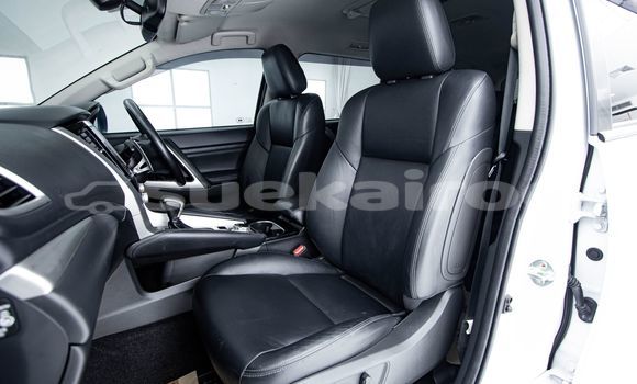 ซื้อ รถมือสอง Mitsubishi Pajero ขาว รถยนต์ ใน %{เมือง} ใน กรุงเทพมหานคร ซื้อ รถมือสอง Mitsubishi Pajero ขาว รถยนต์ ใน %{เมือง} ใน กรุงเทพมหานคร