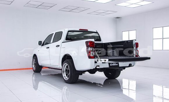 Buy Used Isuzu D-Max White Car in Bangkok in Bangkok Buy Used Isuzu D-Max White Car in Bangkok in Bangkok