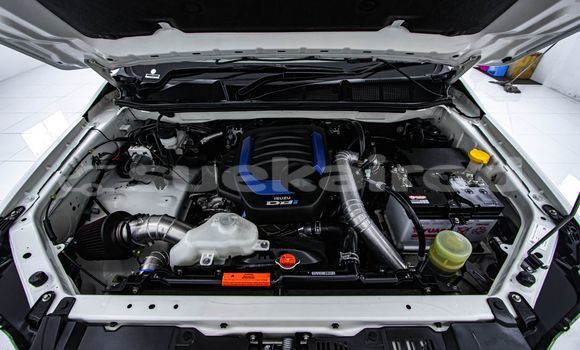 Buy Used Isuzu D-Max White Car in Bangkok in Bangkok Buy Used Isuzu D-Max White Car in Bangkok in Bangkok