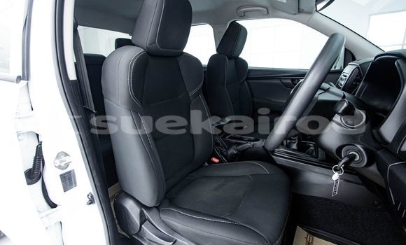 Buy Used Isuzu D-Max White Car in Bangkok in Bangkok Buy Used Isuzu D-Max White Car in Bangkok in Bangkok