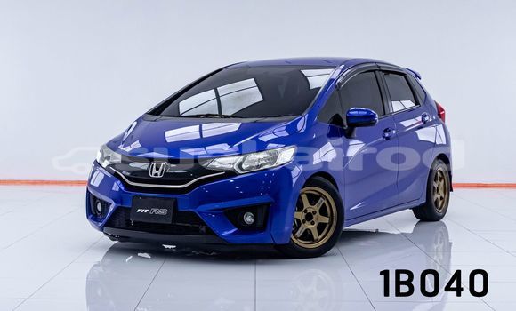 ซื้อ รถมือสอง Honda Jazz สีน้ำเงิน รถยนต์ ใน %{เมือง} ใน กรุงเทพมหานคร ซื้อ รถมือสอง Honda Jazz สีน้ำเงิน รถยนต์ ใน %{เมือง} ใน กรุงเทพมหานคร