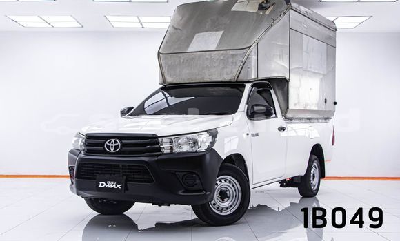 Buy Used Toyota Hiluxe Revo White Car in Bangkok in Bangkok Buy Used Toyota Hiluxe Revo White Car in Bangkok in Bangkok