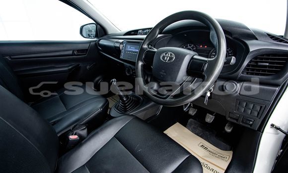 Buy Used Toyota Hiluxe Revo White Car in Bangkok in Bangkok Buy Used Toyota Hiluxe Revo White Car in Bangkok in Bangkok