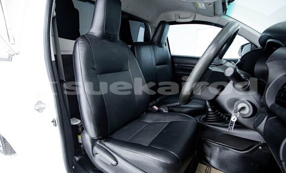 Buy Used Toyota Hiluxe Revo White Car in Bangkok in Bangkok Buy Used Toyota Hiluxe Revo White Car in Bangkok in Bangkok