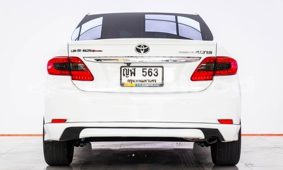 Buy Used Toyota Altis White Car in Bangkok in Bangkok Buy Used Toyota Altis White Car in Bangkok in Bangkok