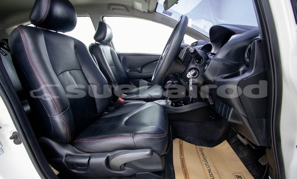 Buy Used Honda Jazz White Car in Bangkok in Bangkok Buy Used Honda Jazz White Car in Bangkok in Bangkok