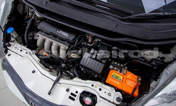 Buy Used Honda Jazz White Car in Bangkok in Bangkok Buy Used Honda Jazz White Car in Bangkok in Bangkok