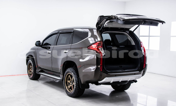 ซื้อ รถมือสอง Mitsubishi Pajero Sport สีน้ำตาล รถยนต์ ใน %{เมือง} ใน กรุงเทพมหานคร ซื้อ รถมือสอง Mitsubishi Pajero Sport สีน้ำตาล รถยนต์ ใน %{เมือง} ใน กรุงเทพมหานคร