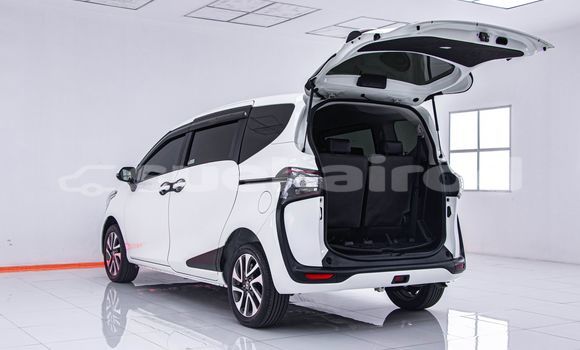 ซื้อ รถมือสอง Toyota Sienta ขาว รถยนต์ ใน %{เมือง} ใน กรุงเทพมหานคร ซื้อ รถมือสอง Toyota Sienta ขาว รถยนต์ ใน %{เมือง} ใน กรุงเทพมหานคร