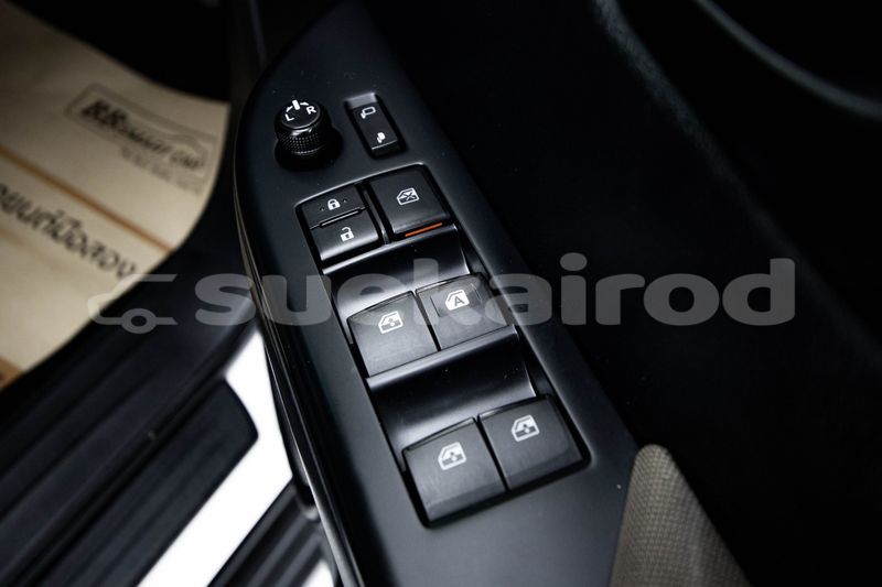 Big with watermark toyota hiluxe revo bangkok bangkok 69285