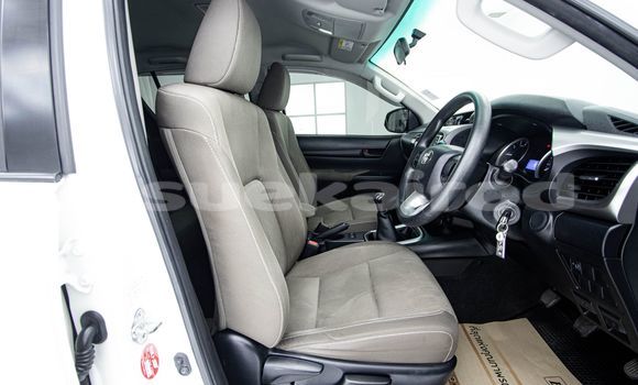 ซื้อ รถมือสอง Toyota Hiluxe Revo ขาว รถยนต์ ใน %{เมือง} ใน กรุงเทพมหานคร ซื้อ รถมือสอง Toyota Hiluxe Revo ขาว รถยนต์ ใน %{เมือง} ใน กรุงเทพมหานคร