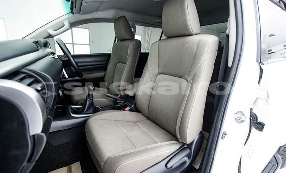 ซื้อ รถมือสอง Toyota Hiluxe Revo ขาว รถยนต์ ใน %{เมือง} ใน กรุงเทพมหานคร ซื้อ รถมือสอง Toyota Hiluxe Revo ขาว รถยนต์ ใน %{เมือง} ใน กรุงเทพมหานคร