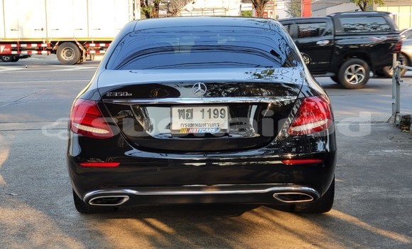 Buy Used Mercedes-Benz E-Classe Black Car in Bangkok in Bangkok Buy Used Mercedes-Benz E-Classe Black Car in Bangkok in Bangkok