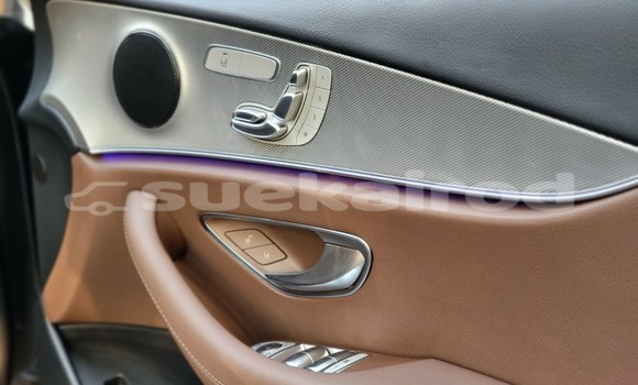 Buy Used Mercedes-Benz E-Classe Black Car in Bangkok in Bangkok Buy Used Mercedes-Benz E-Classe Black Car in Bangkok in Bangkok