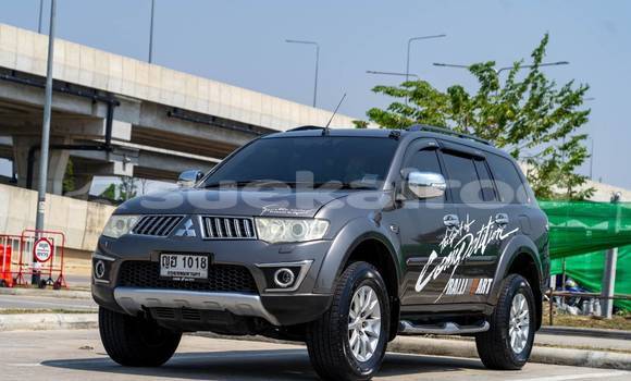 ซื้อ รถมือสอง Mitsubishi Pajero Sport สีน้ำตาล รถยนต์ ใน %{เมือง} ใน กรุงเทพมหานคร ซื้อ รถมือสอง Mitsubishi Pajero Sport สีน้ำตาล รถยนต์ ใน %{เมือง} ใน กรุงเทพมหานคร