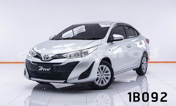 ซื้อ รถมือสอง Toyota Yaris อื่น ๆ รถยนต์ ใน %{เมือง} ใน กรุงเทพมหานคร