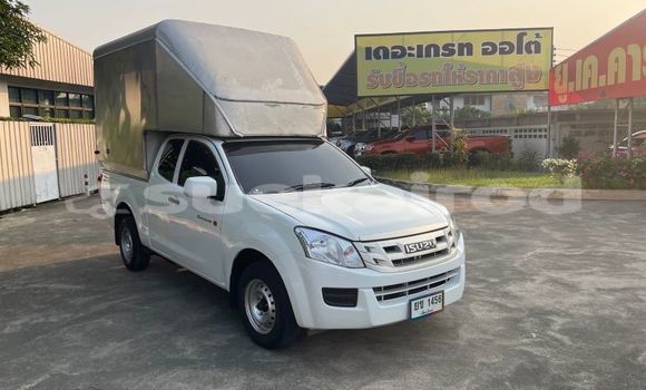 ซื้อ รถมือสอง Isuzu D-Max ขาว รถยนต์ ใน %{เมือง} ใน กรุงเทพมหานคร