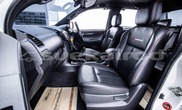 ซื้อ รถมือสอง Isuzu D-Max ขาว รถยนต์ ใน %{เมือง} ใน กรุงเทพมหานคร ซื้อ รถมือสอง Isuzu D-Max ขาว รถยนต์ ใน %{เมือง} ใน กรุงเทพมหานคร