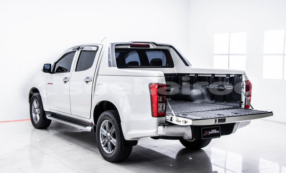 ซื้อ รถมือสอง Isuzu D-Max ขาว รถยนต์ ใน %{เมือง} ใน กรุงเทพมหานคร ซื้อ รถมือสอง Isuzu D-Max ขาว รถยนต์ ใน %{เมือง} ใน กรุงเทพมหานคร