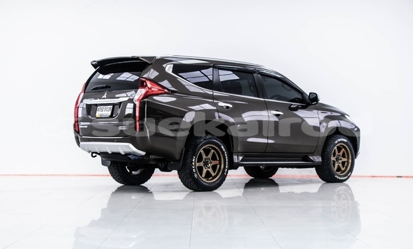 Buy Used Mitsubishi Pajero Sport Brown Car in Bangkok in Bangkok Buy Used Mitsubishi Pajero Sport Brown Car in Bangkok in Bangkok