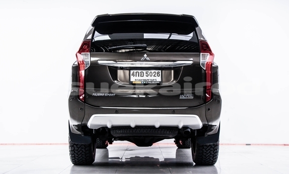 Buy Used Mitsubishi Pajero Sport Brown Car in Bangkok in Bangkok Buy Used Mitsubishi Pajero Sport Brown Car in Bangkok in Bangkok