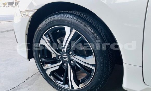 Buy Used Honda Civic White Car in Bangkok in Bangkok Buy Used Honda Civic White Car in Bangkok in Bangkok