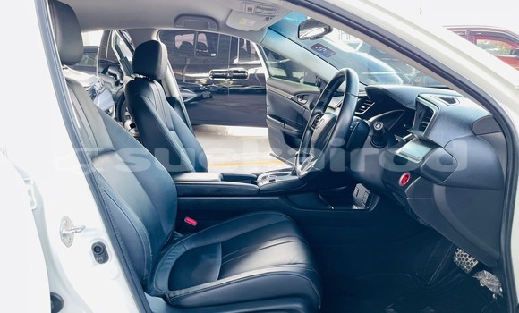 Buy Used Honda Civic White Car in Bangkok in Bangkok Buy Used Honda Civic White Car in Bangkok in Bangkok