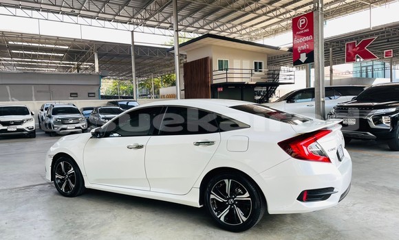 Buy Used Honda Civic White Car in Bangkok in Bangkok Buy Used Honda Civic White Car in Bangkok in Bangkok