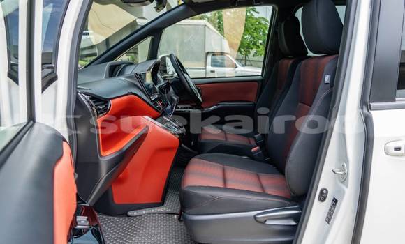 Buy Used Toyota Voxy White Car in Bangkok in Bangkok Buy Used Toyota Voxy White Car in Bangkok in Bangkok